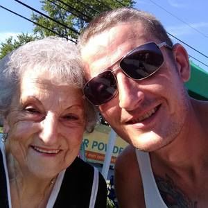 Meet your Posher, Jason